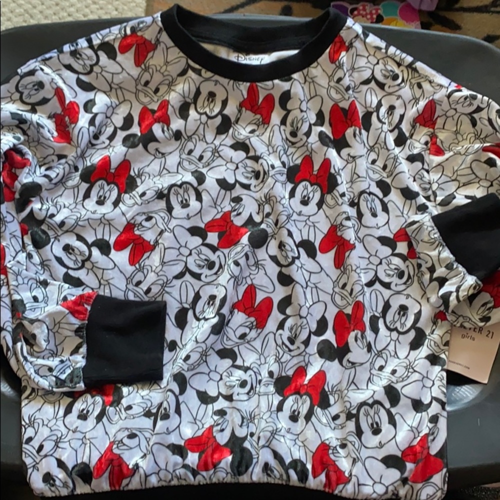 Minnie and Daisy long sleeve shirt